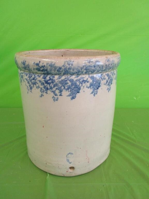 Sponge Ware #6 Water Cooler 14" x 13" Rd