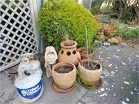 (2)  GAS TANKS, CEMENT DOG, PLANTERS, FROGS