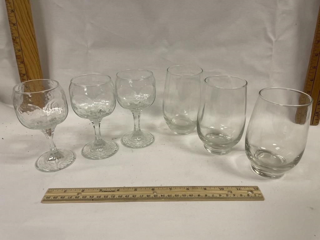 6 clear glass cups