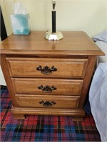 YOUNG HINKLE NIGHTSTAND 24"T x 24"W X 17D"