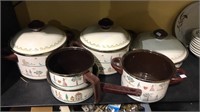 Six piece pot and pan set enameled porcelain the