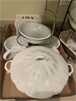 Covered bowl, serving bowls & rack