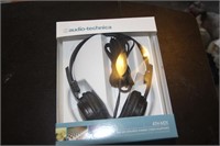 Audiotechnica ath-m2x stereo headphones