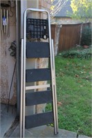 Fold out ladder