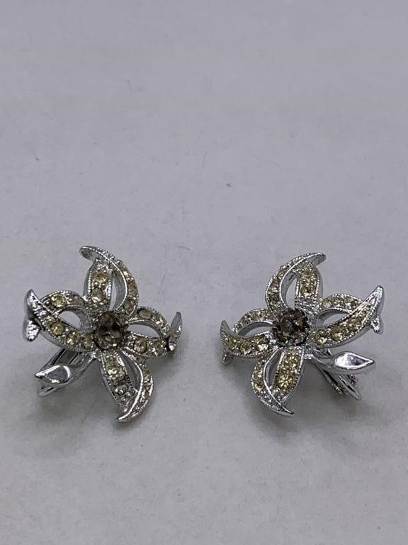 SARAH COVENTRY CLIP ON EARRINGS