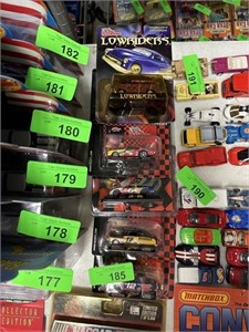 LOT OF 5 RACING CHAMPIONS DIE CAST CARS