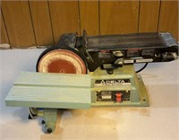 Delta belt sander working.