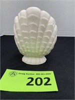 Abingdon Pottery White Shell Vase