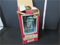 UNUSED OLD COLEMAN LANTERN IN ORIGINAL BOX