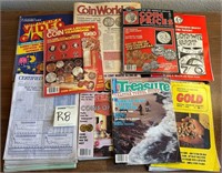 T - MIXED LOT OF COIN COLLECTOR MAGAZINES (R8)
