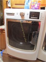 Maytag Maxima Front Loader Washer & Dryer