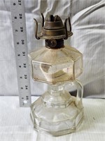 Octavia - Kerosene - Handled - Stand Lamp