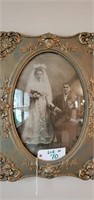 Antique wedding photo/bubble glass / ornate frame
