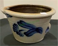 Crock with blue paint glazed overlay measuring 5