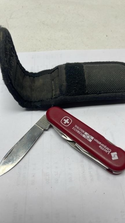 Swiss Army Knife With Case