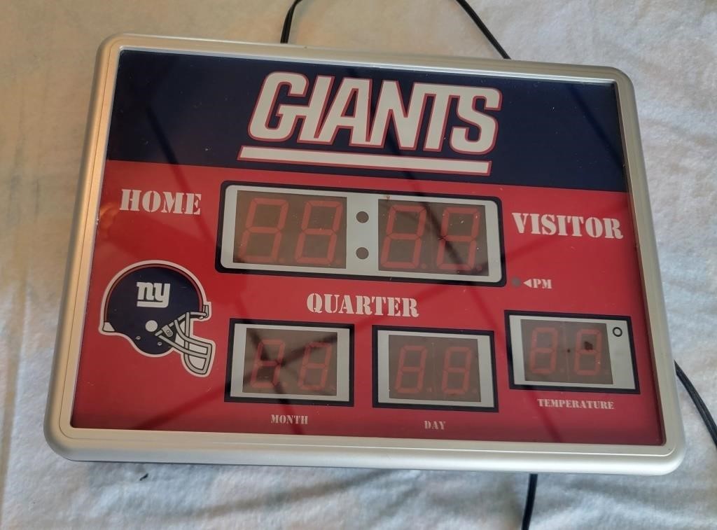 NY Giants Clock