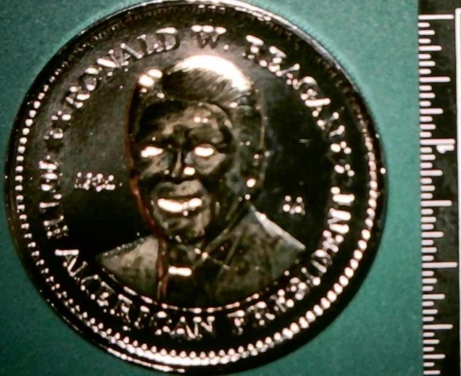 1984 Regan 40th President Comm. Coin