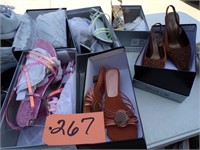 BOX OF SHOES (8 - 8.5 - 9)