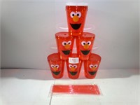 6 Elmo cups with straws