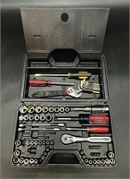 Sears Craftsmans 62 Pc Mechanic Tool Set