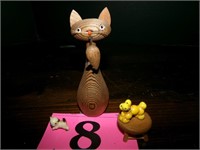 LOT OF CAT FIGURINES