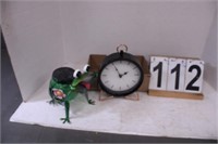 Solar Frog & Clock