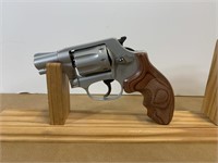 Smith & Wesson Model 317 .22 AirLight