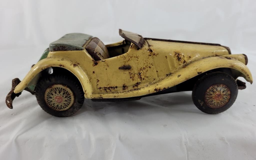 Vintage MG T type model car, lots of rust