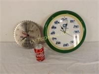 2 BATTERY OPERATED COLLECTOR CLOCKS