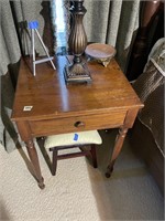 Early One Drawer Pine Side Table