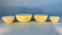 Set of 4 Pyrex Bowls Shenondoah Pattern