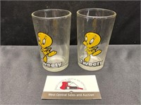 1976 Tweety Bird Glasses