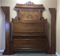 ANTIQUE VICTORIAN HIGH BACKED BED
