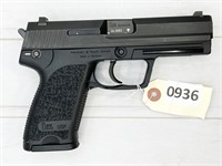LIKE NEW HK USP 9mm pistol, s#24-9253, HK hard
