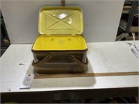 Vintage Tin Lunchbox/Picnic Basket/Bread