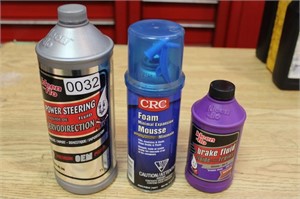 Powersteering & Brake Fluid / Spray Foam