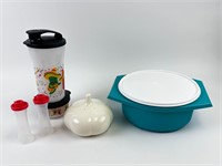 New Tupperware Tortilla Keeper, S&P, Garlic & More