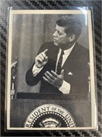 SCARCE CARD 1964 TOPPS JFK SPEAKS