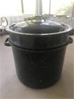 Enamelware Steamer Pot