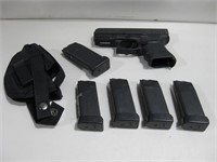 Glock 30 Gen4 .45 ACP Pistol, Holster & Five Clips