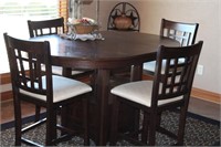 Beautiful Pub Table with 4 Chairs