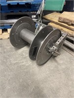 Heavy duty cord/hose reel