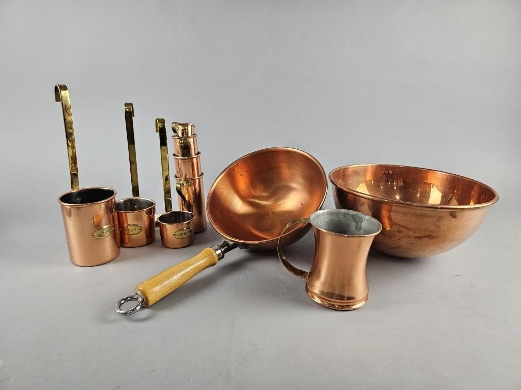 Vtg Copper Measuring Cups, Bowl & More!