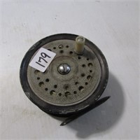 FLY REEL  3 1/2"