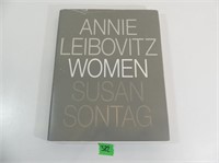Annie Leibovitz - Women by Susan Sontag 1999