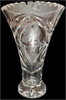 Lausitzer Glas Etched Crystal Vase