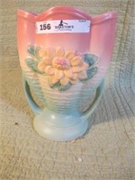 HULL POTTERY VASE L-A-8.5 MINT W/ LABEL