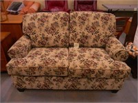 Floral 2-Cushion Love Seat