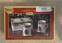 Spode Christmas Tree Mug Set