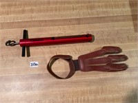 Cabela's Bow Scale & Archery 3 Finger Leather